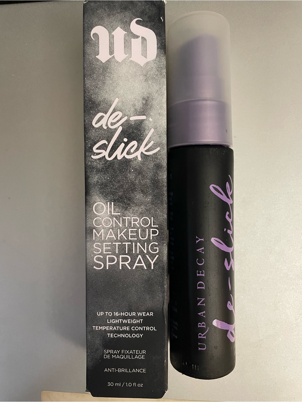 Urban Decay De-Slick Oil Control Makeup Setting Spray- NIB 30ml